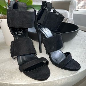 Forever 21 Black Suede Heels